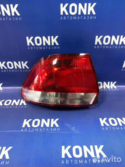 Задний левый фонарь на Фольксваген Поло 2010-2015