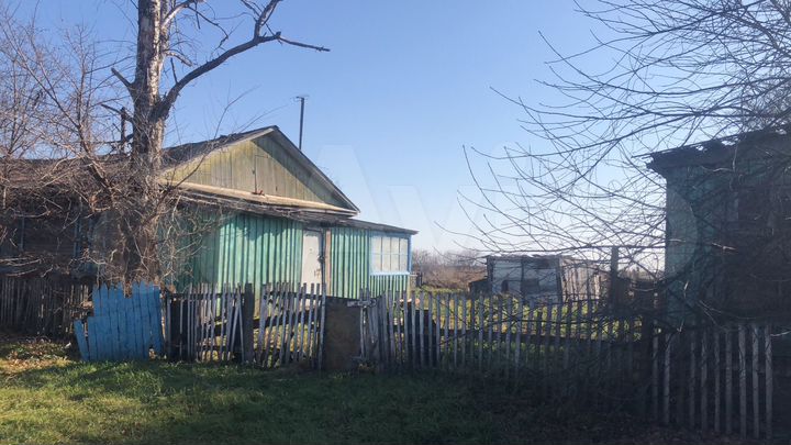 Дом 42 м² на участке 68,7 сот.