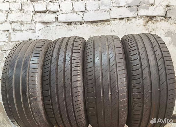 Kleber Dynaxer HP4 215/55 R17 98V