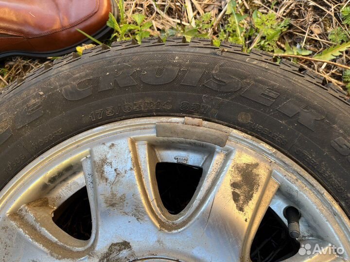 Bridgestone Ice Cruiser 5000 175/65 R14