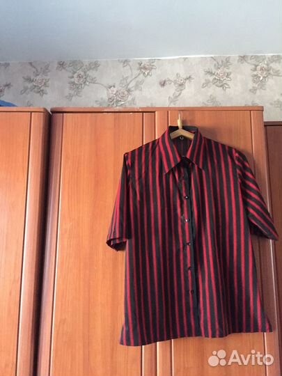 Кофточка из плотного шелка 52размер