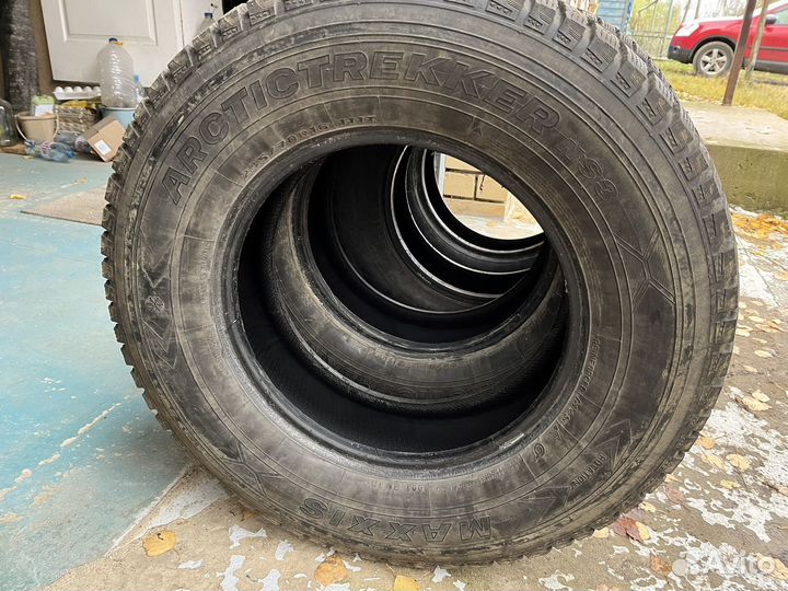 Maxxis ArcticTrekker NS3 245/70 R16 111T