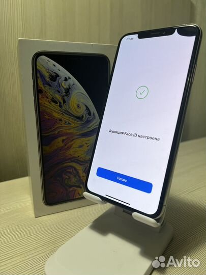 iPhone Xs Max, 64 ГБ