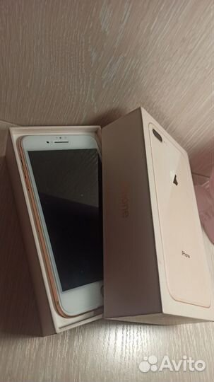iPhone 8 Plus, 64 ГБ