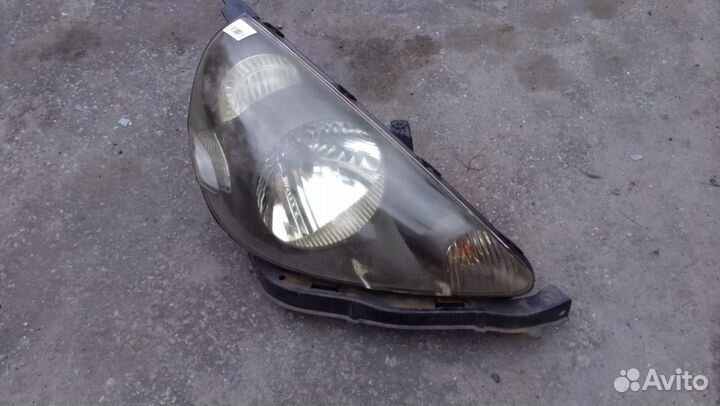 Honda fit GD GE c 2001 фара левая и правая 1680