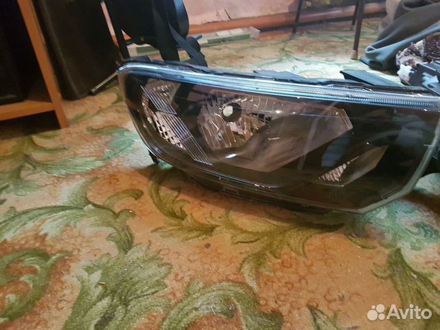 Продам блок фары на гранту фл