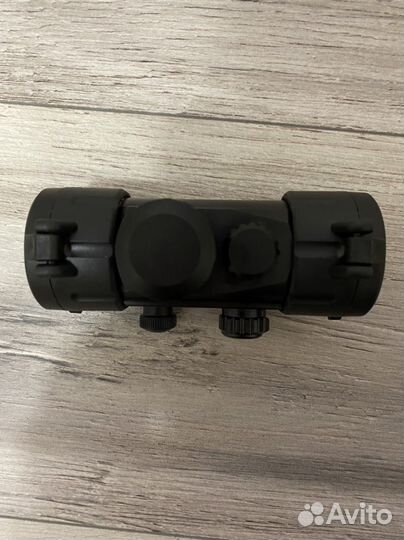 Коллиматорный прицел leapers