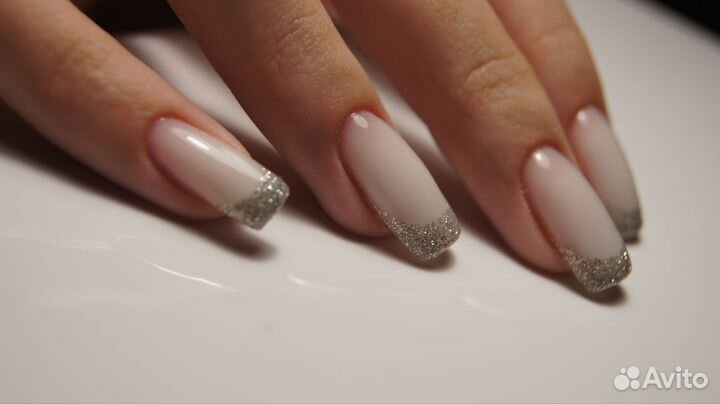 Пудровый маникюр, дип-система, гелевое покрытие