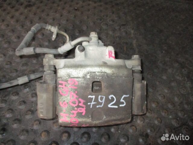 Суппорт передний правый mazda 6 GH 2008-2012