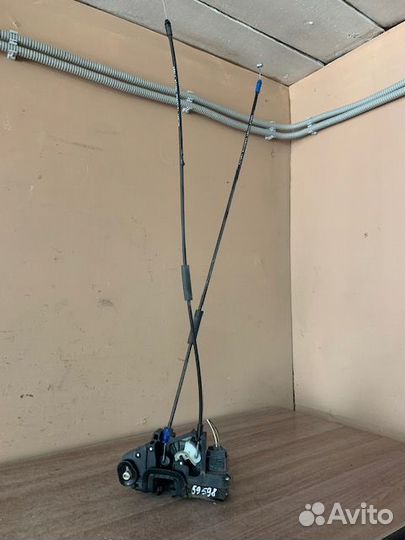 Замок двери задней правой emgrand