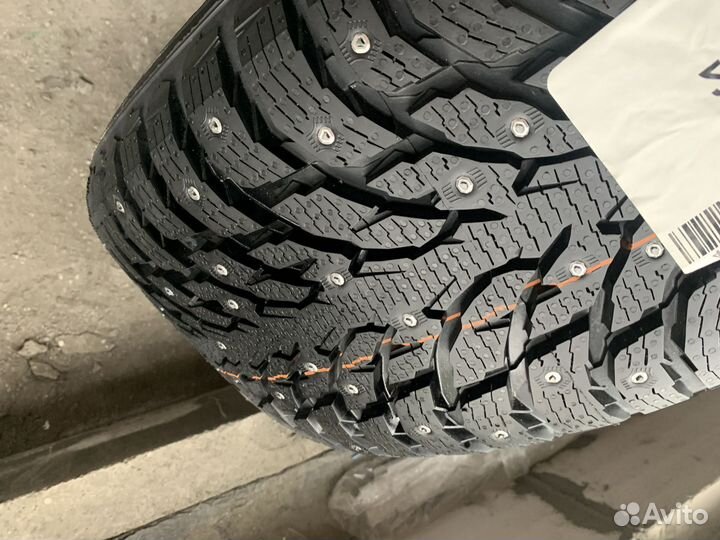 Nokian Tyres Hakkapeliitta 9 255/35 R20