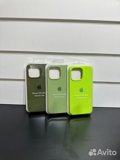 Чехлы на iPhone 15 pro max в ассортименте