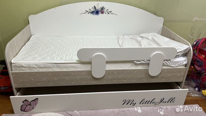 Детская кровать для девочки