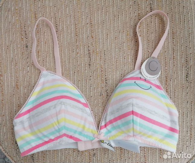 Бюстгальтер новый Etam 70A
