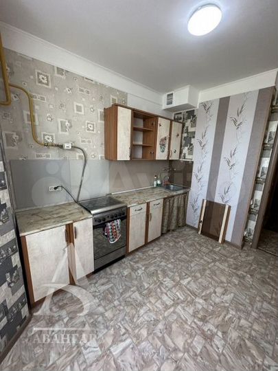 1-к. квартира, 33 м², 1/4 эт.