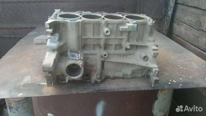Блок двигатель 1NZ