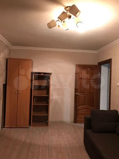 2-к. квартира, 50 м², 1/5 эт.