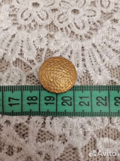 Пуговицы металлические