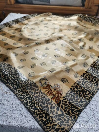 Платок шаль тигр