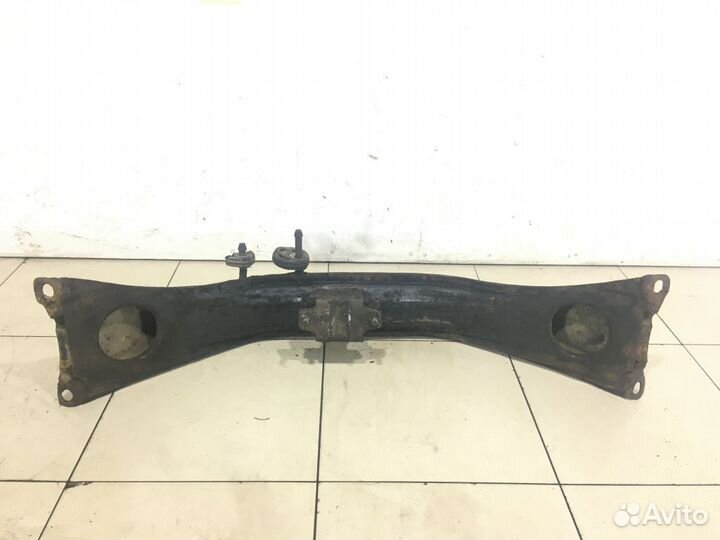 Балка передняя поперечная