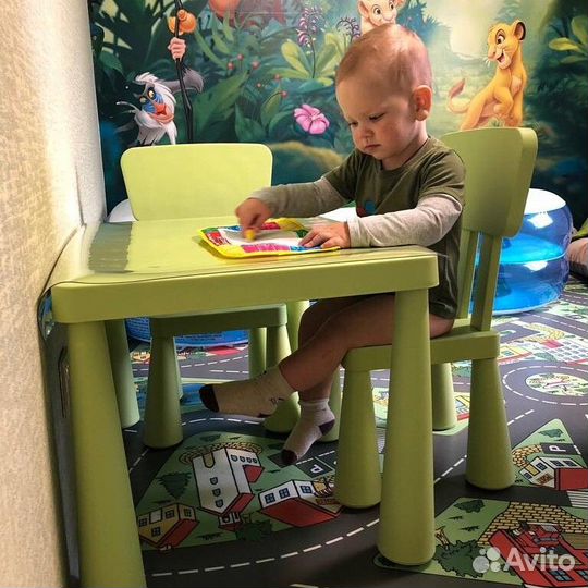 Детский столик и стульчик IKEA
