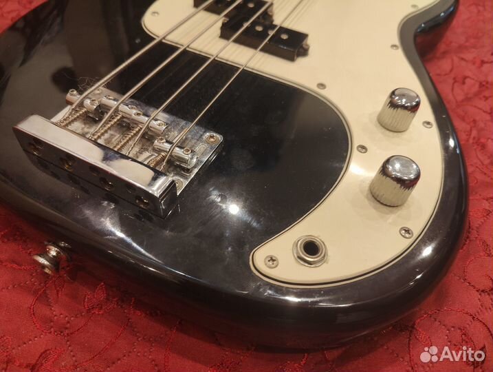 Бас гитара Legend by Aria Pro II (Пресижн)