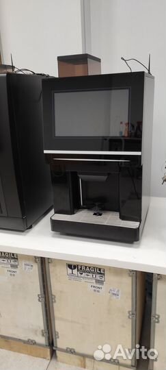 Профессиональная кофемашина для бизнеса