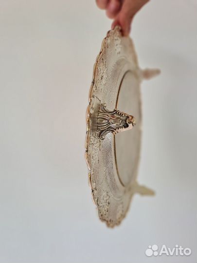 Поднос винтажный на ножках