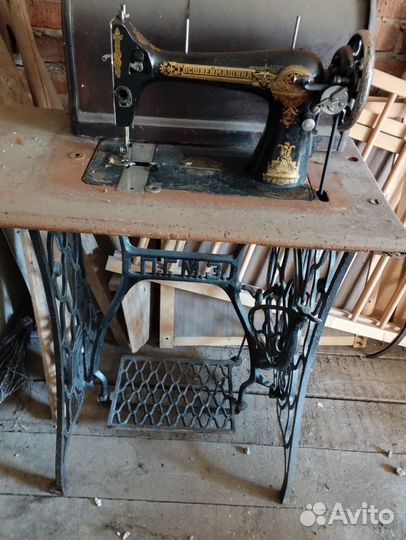 Швейная машина госшвеймашина