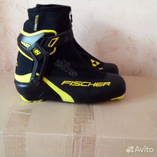 Лыжные ботинки Fisher RC5 Skate