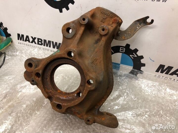 Кулак передний правый Bmw X1 E84