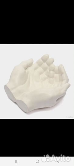 Гипсовое кашпо Ладони