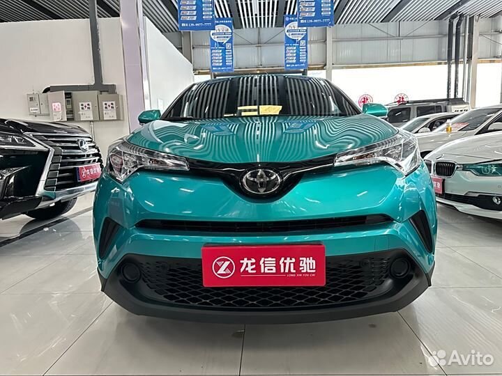 Toyota C-HR 2.0 CVT, 2020, 30 000 км