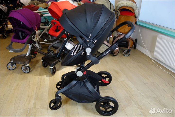 Прогулочная коляска Hot Mom