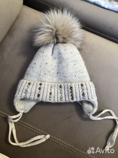 Шапка зимняя для девочки на 1,5-2 года