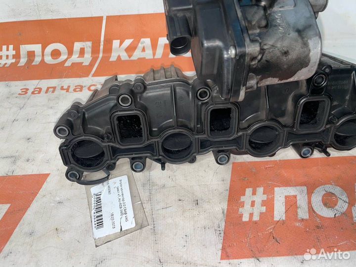Впускной коллектор Volkswagen Tiguan 2008