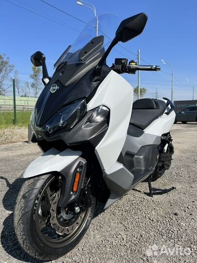Макси скутер SYM maxsym TL 500