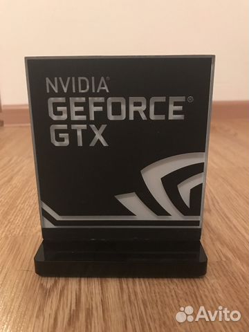 GeForce GTX с подсветкой