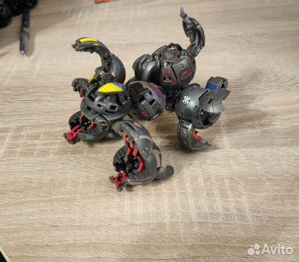 Коллекция Бакуган и Гелиос Максус