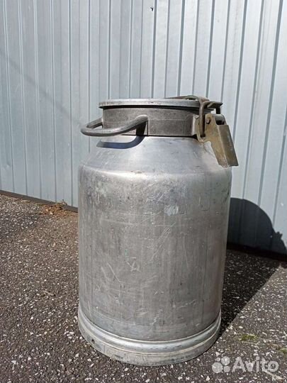 Фляги, бачки