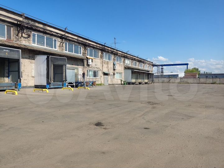 Склад,производство,5600м²,офис,доки,въезд,земля