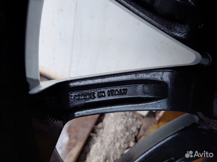 Продам эксклюзивные колеса Project Kahn R19/5x112