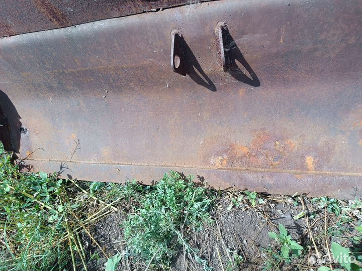 Ковш, лопата для тактора