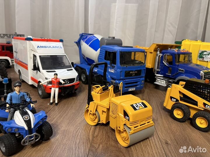 Машинки Bruder