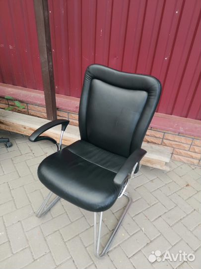 Офисное кресло бу
