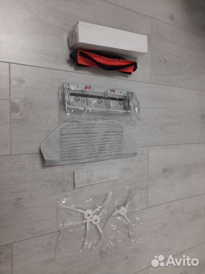 Комплектующие на робот пылесос