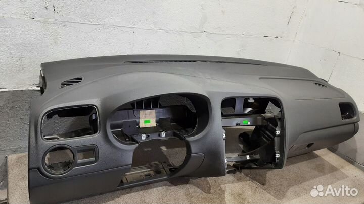 Торпеда оригинал для Volkswagen Polo 5 Sedan