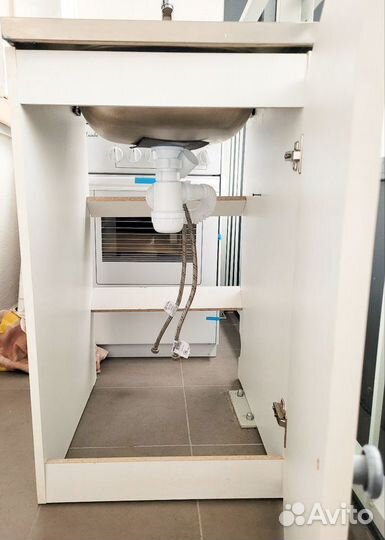 Мойка для кухни с тумбой и смесителем