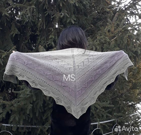 Платок, бактус/ ручная работа