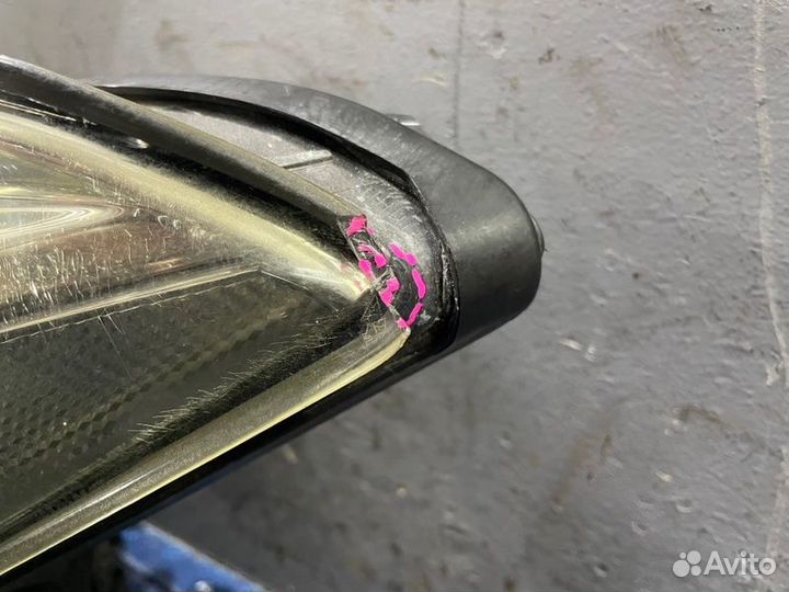 Фара ксенон левая Infiniti M Y51